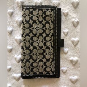 Coach Black and Gray Signature Jacquard Continental Checkbook